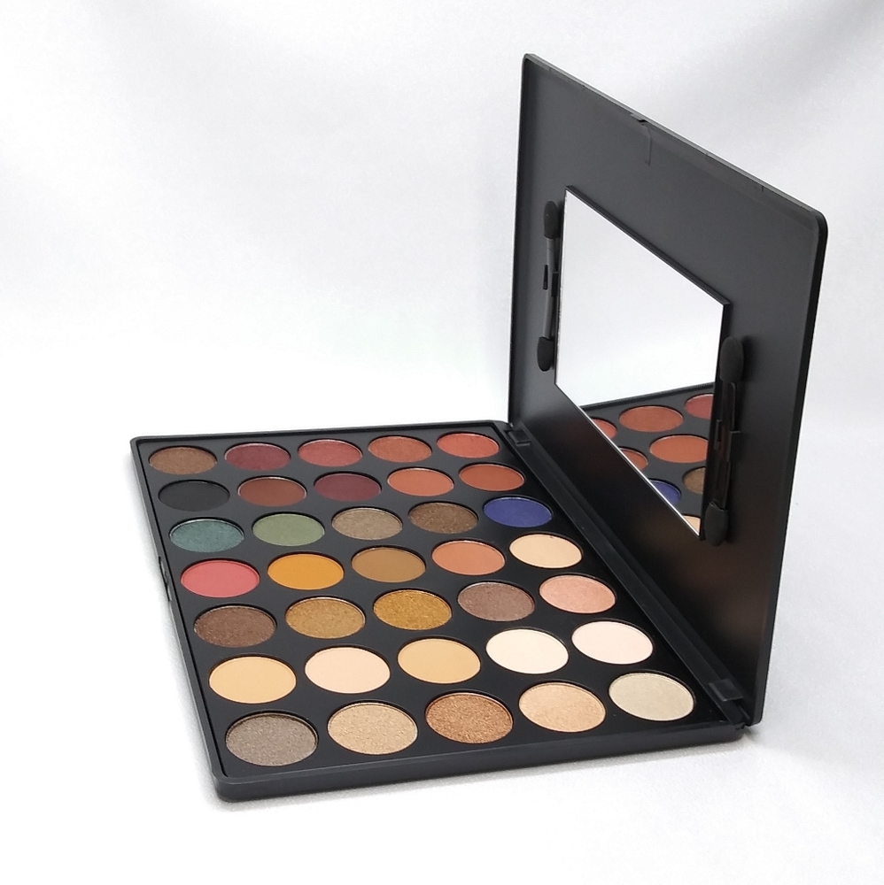 KARA BEAUTY 35 COLOR PROFESSIONAL EYESHADOW